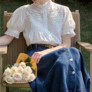 Simple Retro Octavia Mock Neck Hollow Lace Patchwork Puff Sleeve Blouse